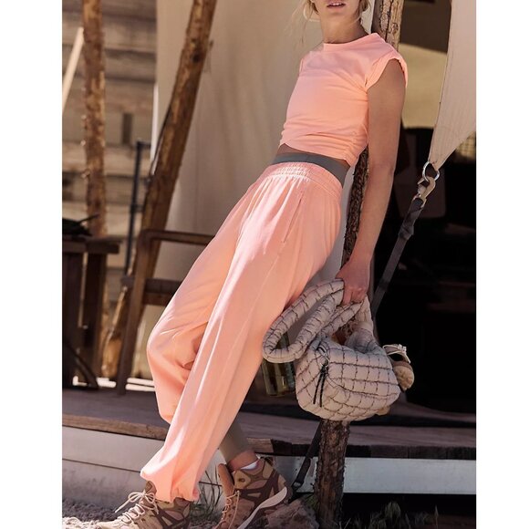 Hot Shot Crossover Set Color: Pastel Peach - Picture 1 of 4